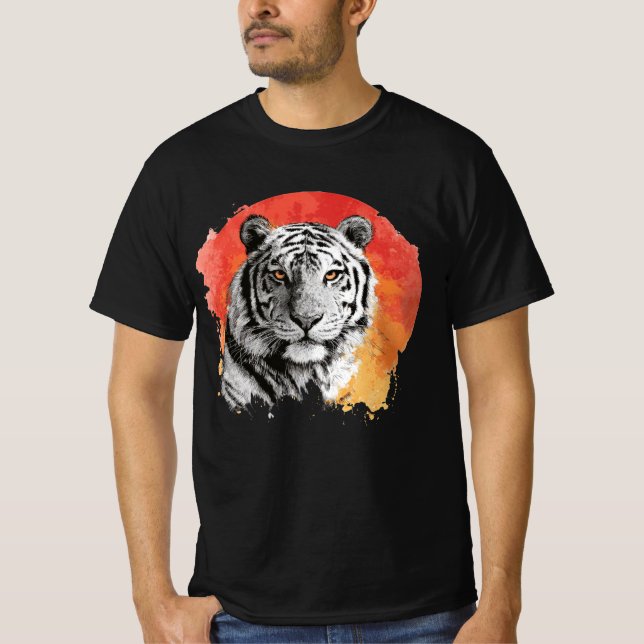 Camiseta Tiger symbol of courage.  T-Shirt (Anverso)