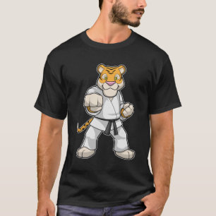 Camiseta Tigre en el Karate de las artes marciales