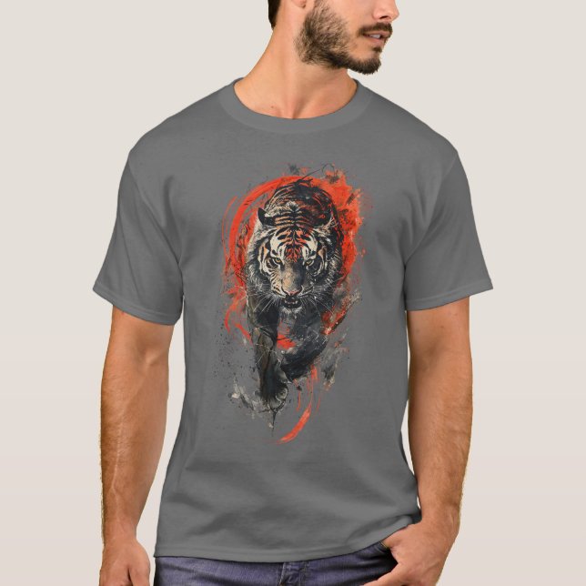 Camiseta Tigre feroz en movimiento (Anverso)