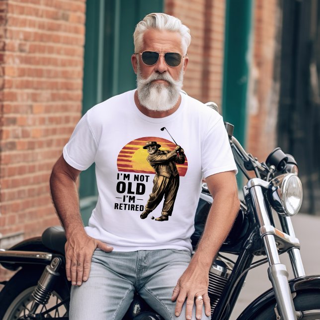 Camiseta Timeless Retiree Golf Tee (Subido por el creador)