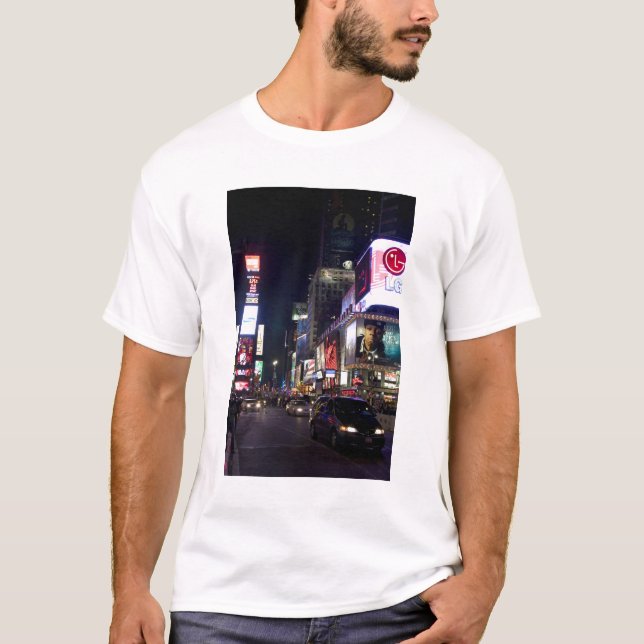 Camiseta Times Square de noche en Manhattan, Nueva York (Anverso)