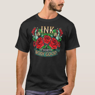 Camiseta Tinta Hace Una Máquina De Tatuajes De Buen Cuerpo