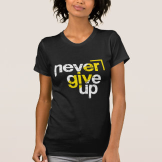 Camiseta Tipografía angustiada motivacional Nunca te rindas
