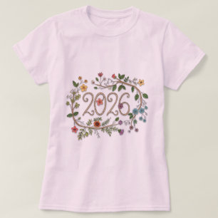 Camiseta Tipografía botánica 2026 con enredaderas florecida