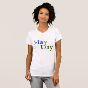 Camiseta Tipografía colorida del Día de Mayo Primavera