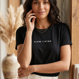 Camiseta Tipografía de Chic Slow Living para Mujer Minimali