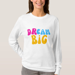 Camiseta Tipografía de gran colorido y ensueño