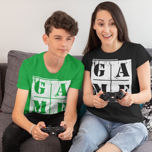 Camiseta Tipografía de juego con estilo desgastado (Subido por el creador)