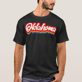 Camiseta Tipografía del arcoiris de Oklahoma