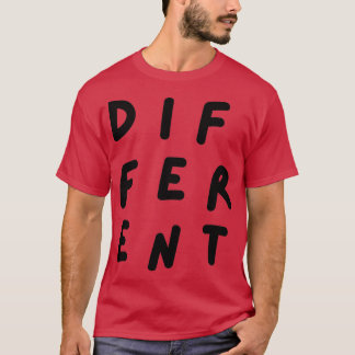 Camiseta Tipografía Diferente Capita de texto negro manuscr