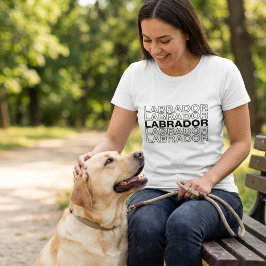Camiseta Tipografía Gráfica Moderna y Negrita de Labrador