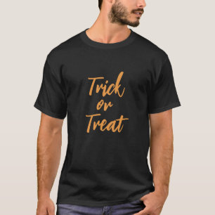 Camiseta Tipografía moderna Halloween ‘Truco o trato’