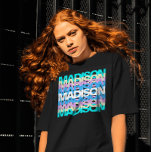 Camiseta Tipografía moderna | Holográfico de nombre persona<br><div class="desc">Presentamos nuestro nombre personalizado de tipografía moderna Pastel Cute T-Shirt, la solución perfecta para todo aquel que desee expresar su estilo único de una manera divertida y de moda. Este tee adorable presenta un diseño moderno y a la moda, que sin duda va cambiando de opinión. Los sutiles tonos pastel...</div>