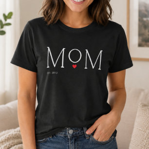 Camiseta Tipografía Negra de Corazón Establecido de Mamá