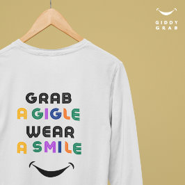 Camiseta Tipografía Retro Cuidada Giggle & Smile Simple Cos