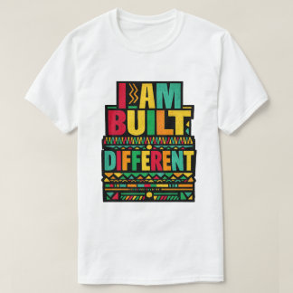 Camiseta Tipografía Retro 'Estoy Construido Diferente'