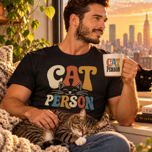 Camiseta Tipografía Retro para Amantes de Gatos