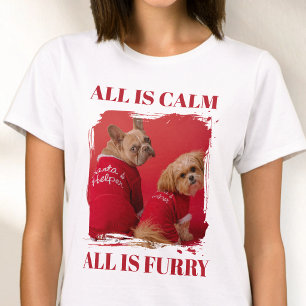 Camiseta Tipografía Roja Moderna Foto Divertida de Mascota
