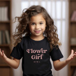 Camiseta Tipografía Rosa Retro Boho Dusty | Niña Flor<br><div class="desc">Esta camiseta de moda y sencilla muestra las palabras "Niña flor" en la retro y polvorienta tipografía rosa,  junto con un espacio para su nombre,  y es el regalo perfecto para los miembros de tu fiesta nupcial.</div>