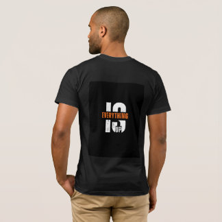 Camiseta tipográfica motivacional Todo está arriba