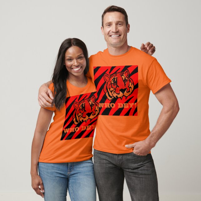 Camiseta TIRA naranja Y NEGRA (Unisexo)