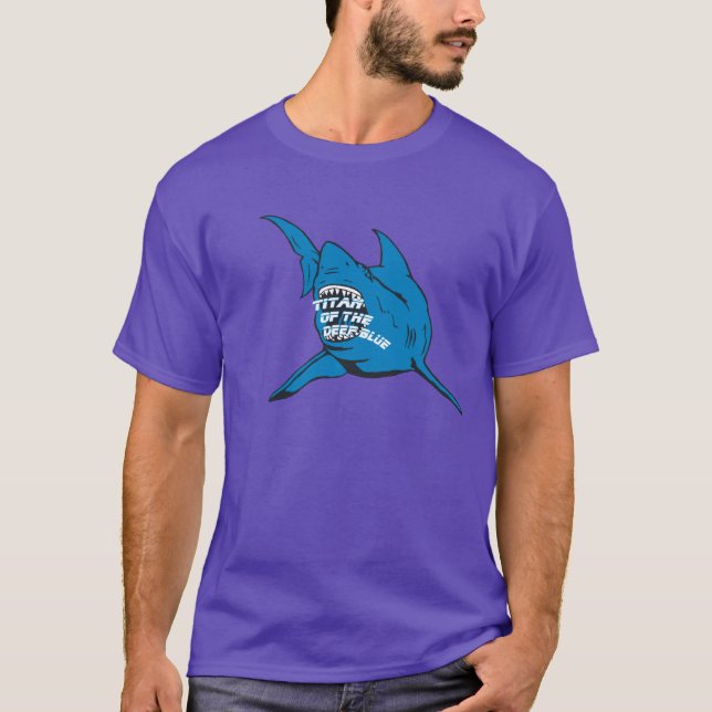 Camiseta Titán del Azul profundo (Anverso)