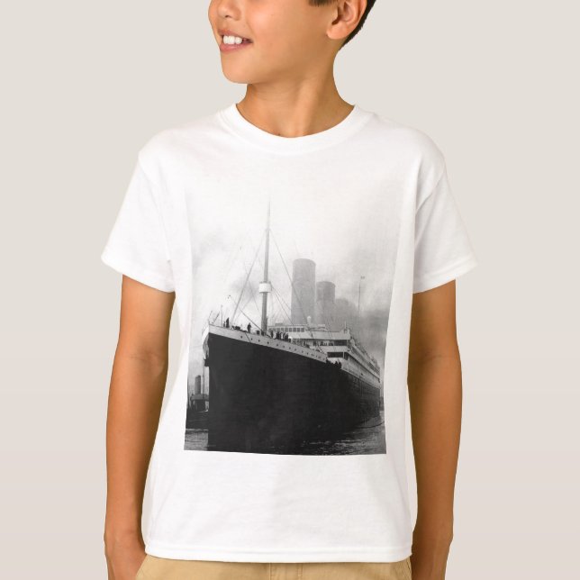 Camiseta Titánico en muelle en Southampton (Anverso)