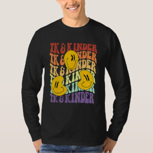 Camiseta TK y Kinder cara sonriente retro Sonrisas de vuelt
