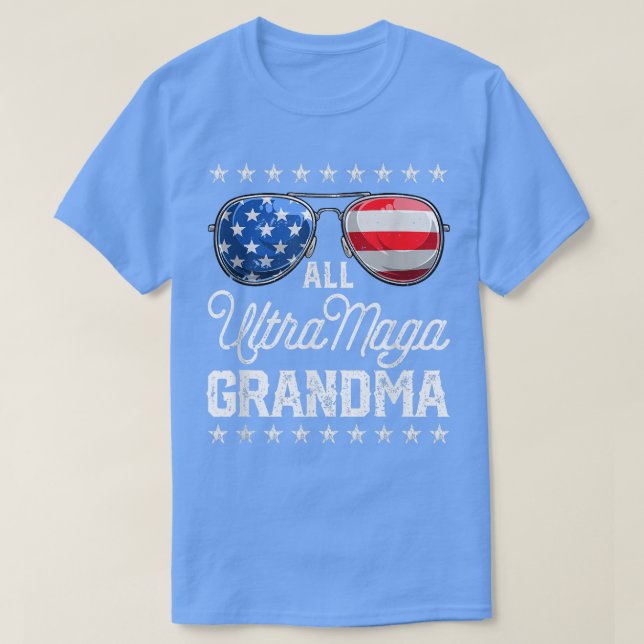 Camiseta Toda la Abuela Estadounidense Ultra Maga 4 de Juli (Diseño del anverso)