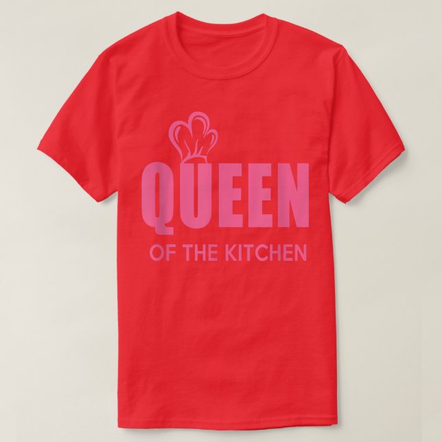 Camiseta Toda La Familia Reina De La Cocina Cocinando (Diseño del anverso)
