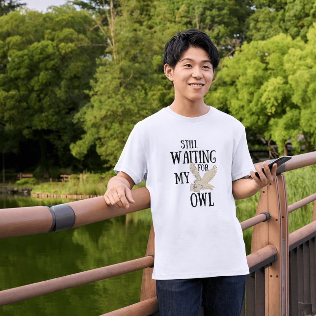 Camiseta Todavía esperando mi graciosa carta de la escuela  (Subido por el creador)