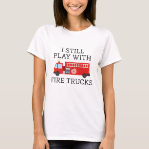 Camiseta Todavía Juego Con Camiones De Fuego
