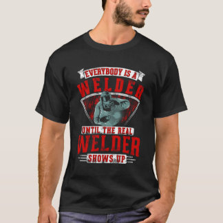 Camiseta Todo El Mundo Es Acogedor Hasta Los Verdaderos Pro