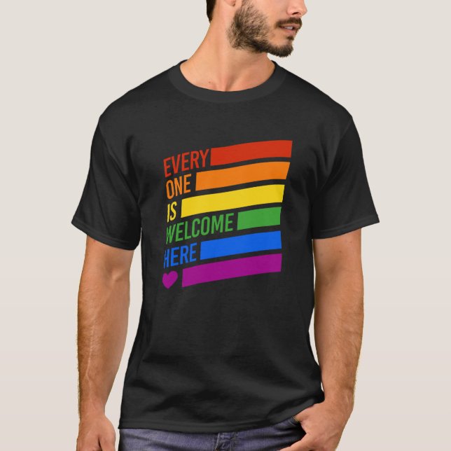 Camiseta Todo el mundo es bienvenido aquí (Anverso)
