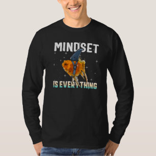Camiseta Todo Es Mentalidad Aleta De Tiburón Pez Dorado Vin