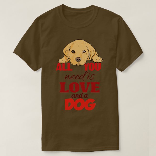 Camiseta Todo lo que necesitas es amor y perro (Diseño del anverso)