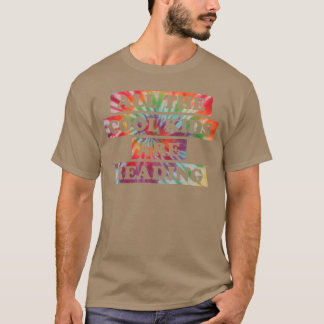Camiseta Todos Los Chicos Geniales Están Leyendo Amantes De
