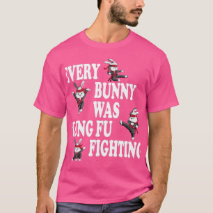 Camiseta Todos los conejitos eran Kung Fu luchando contra e