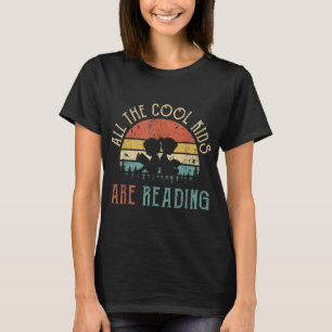 Camiseta Todos los niños de Guay están leyendo el libro Vin