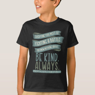 Camiseta Todos Los Que Conoce Están Luchando Contra La Bata