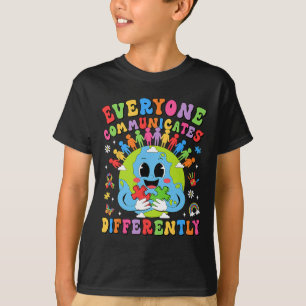 Camiseta Todos se comunican de manera diferente Autismo Hab