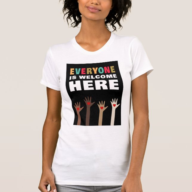 Camiseta Todos son bienvenidos aquí (Anverso)