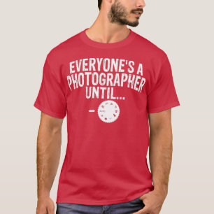 Camiseta Todos son fotógrafos hasta lo esencial 