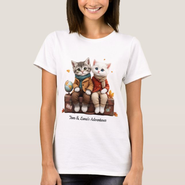 Camiseta Tom & Luna’s Adventures™ Cozy Autumn Travel T-Shir (Anverso)