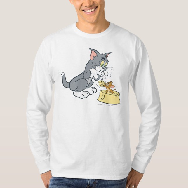 Camiseta Tom y Jerry alimentan al gato (Anverso)