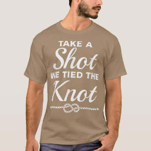 Camiseta Toma Un Disparo Nos Casamos Boda Matrimonio Novia