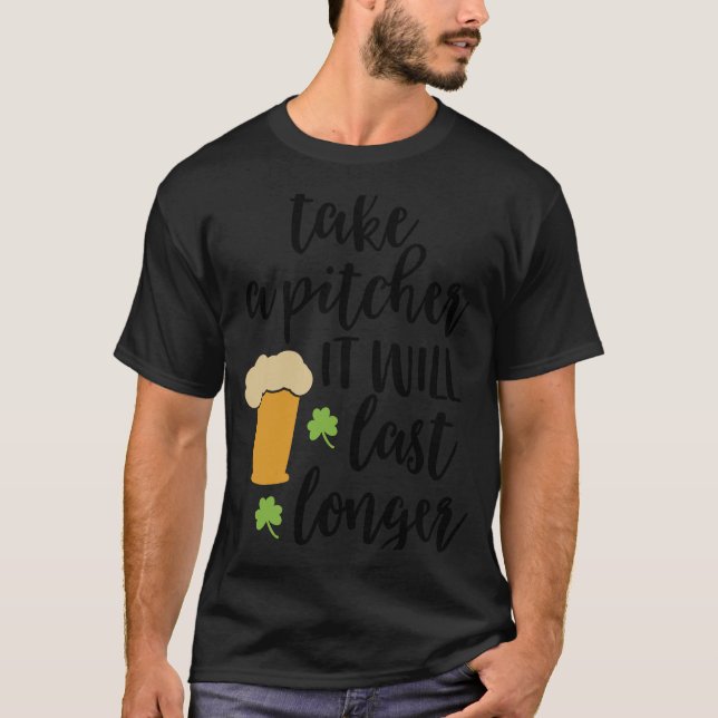 Camiseta Toma un lanzador y durará más. (Anverso)