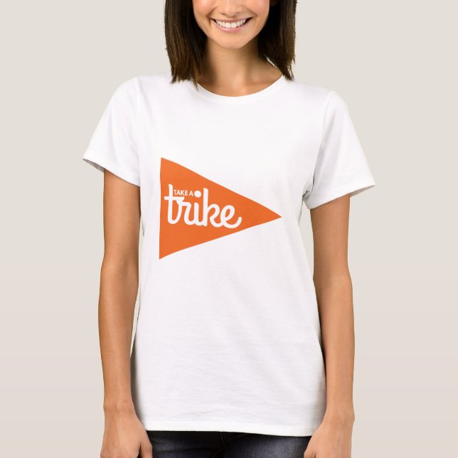 Camiseta Tome una bandera de Trike: Trike reclinado (Anverso)