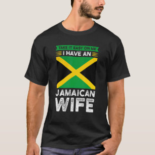 Camiseta Tómese la calma con mi esposa jamaiquina Jamaica