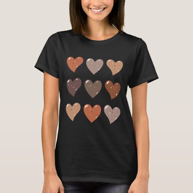 Camiseta Tono de piel corazón historia negra afroamericana (Anverso)